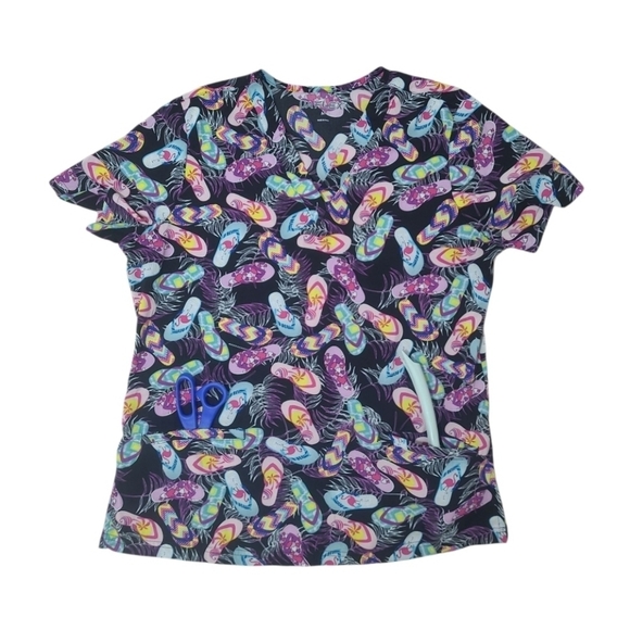 The UA Flex2 Flip Flops Black V-Neck Print Scrub Top Size Medium - Picture 6 of 6